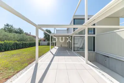 Istra, Umag, Eco-friendly vila blizu mora, 126 m²