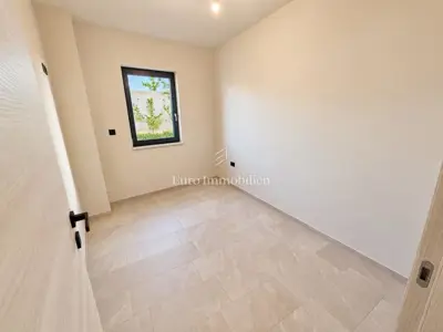 Apartman 56 m², Omišalj - prizemlje, okućnica i pogled na more - 7