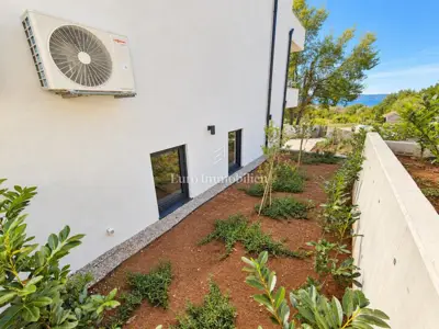 Apartman 56 m², Omišalj - prizemlje, okućnica i pogled na more - 16