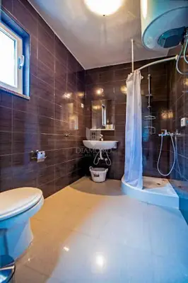 Haus 400 m², Rovinj - ruhige Straße nahe dem Zentrum - 17