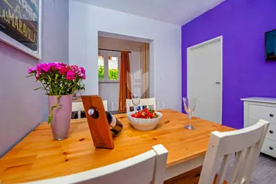 Haus 400 m², Rovinj - ruhige Straße nahe dem Zentrum - 8