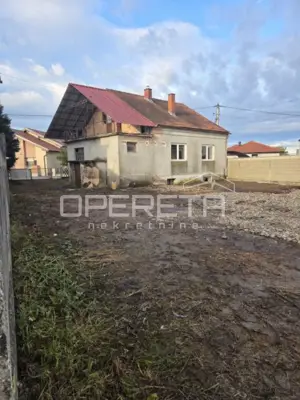 Haus 118 m², Trnovec - ruhige Lage und großer Hof