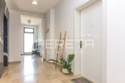 Stan 76 m², Maksimir - 3 sobe, loggia i lift - 16