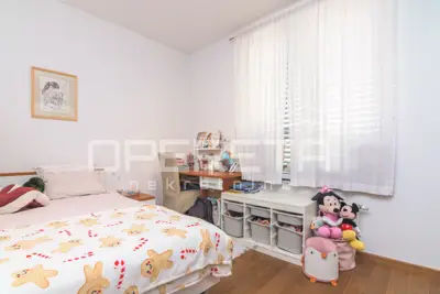 Stan 76 m², Maksimir - 3 sobe, loggia i lift - 14