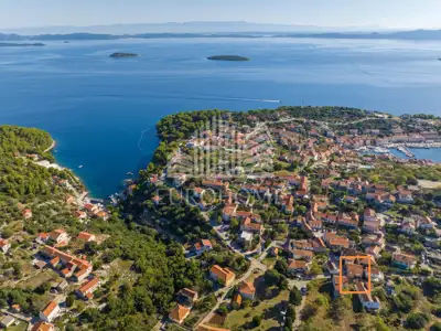 Kuća u Sali, 400 m od mora, mirna lokacija - 9