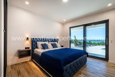 Villa 256 m², Maslenica, pool and panoramic view - 7