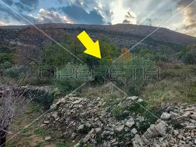 Grundstück 1 528 m², Tugare bei Omiš, Nähe von Split - 9