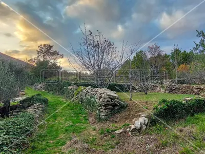 Grundstück 1 528 m², Tugare bei Omiš, Nähe von Split - 17