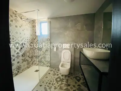Vila 201 m², Otok Brač - prvi red do mora - 4