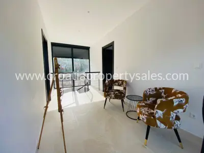 Vila 201 m², Otok Brač - prvi red do mora - 5