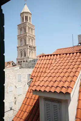 Stan 45 m², Split, Dioklecijanova palača, mirna lokacija - 11