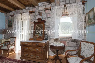 Haus, Poluotok Pelješac, 300 m², 1 500 000 € - 3