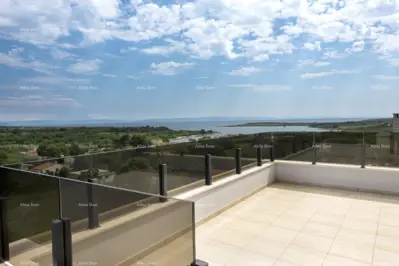 Poreč, residential-commercial building with apartments and underground garages - 15
