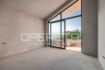 House for sale in Labin, 198 m² - 14