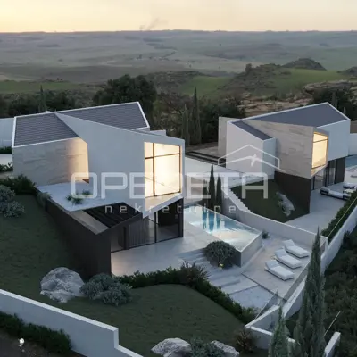 House for sale in Labin, 198 m²