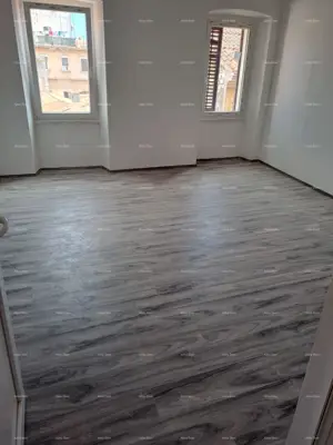 Wohnung in Pula, Centar - dritte Etage, hell