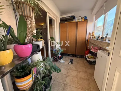 RIJEKA, GORNJI ZAMET - 3 rooms + living room with parking and a 32 m² terrace, newer construction - 17