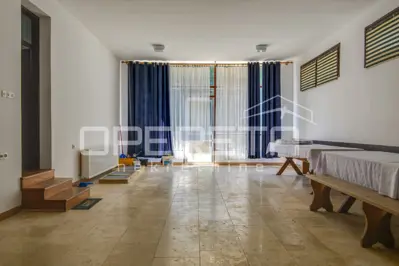 Kuća 420 m², Oroslavje - blizu centra i zeleni pojas - 10
