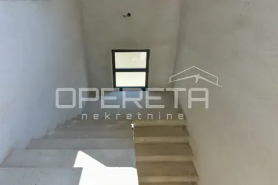 Kuća 420 m², Oroslavje - blizu centra i zeleni pojas - 21