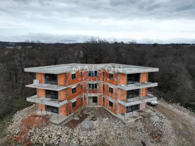 Stan u novogradnji na Marčeljima - 5