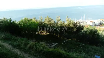 Građevno zemljište 957 m², Jesenice - otvoren pogled na more - 2