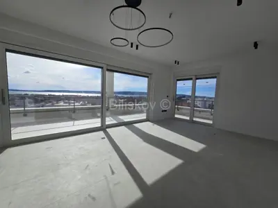 Zu Verkaufen, Penthouse in einem Luxuriösen Resort, Kaštela