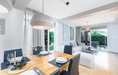 Villa 350 m², Rovinj - Innen- und Außenpool - 16
