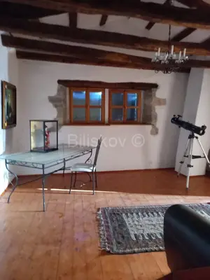 Kuća 294 m², Hum, povijesna jezgra i pogled na trg - 16