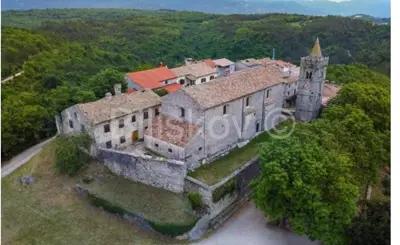 Kuća 294 m², Hum, povijesna jezgra i pogled na trg - 5