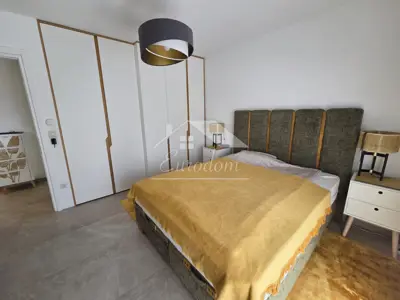 Zabočki Beverly Hills – kuća s potencijalom 3 stana - 22