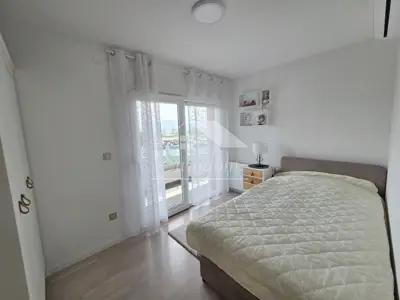 Zabočki Beverly Hills – kuća s potencijalom 3 stana - 17