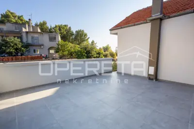 Apartment 83 m², Crnica in Šibenik, 3 rooms and 2 terraces