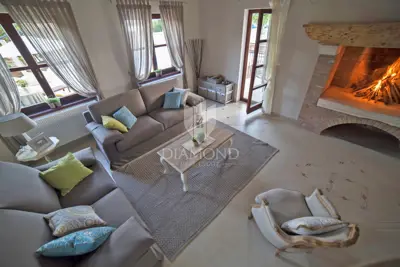 Stone villa 220 m², Barban - pool and large garden area - 7