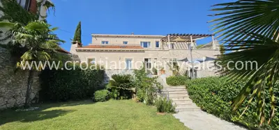 Kuća, Brač, 191 m², 895 000 € - 15