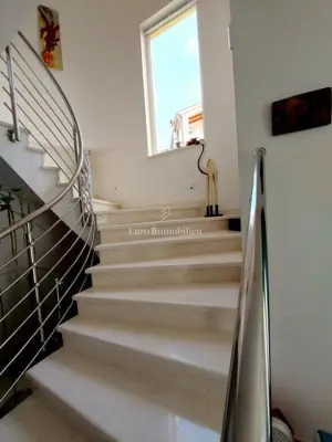 Rovinj - moderna vila s velikom okućnicom - 8