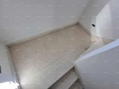 Prodaje se kuća s bazenom i pogledom na more – mirno selo Raša - 5