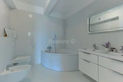 Seget Donji, kuća s apartmanima i zemljištem - 14
