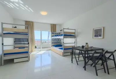Seget Donji, kuća s apartmanima i zemljištem - 16