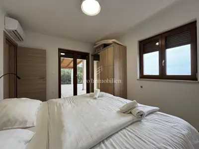 Moderne Villa mit Pool und Meerblick - 14