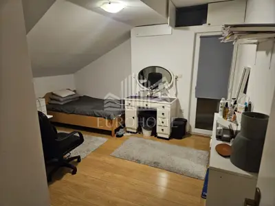 Wohnung 100 m², Ivanja Reka, ruhige Familienstraße - 1