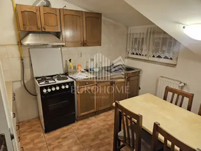 Wohnung 100 m², Ivanja Reka, ruhige Familienstraße - 8
