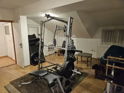 Wohnung 100 m², Ivanja Reka, ruhige Familienstraße - 9
