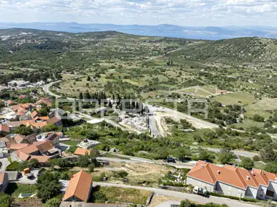 Grundstück zum Kauf in Nerežišća - 11