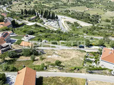Grundstück zum Kauf in Nerežišća - 12