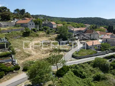 Grundstück zum Kauf in Nerežišća - 14