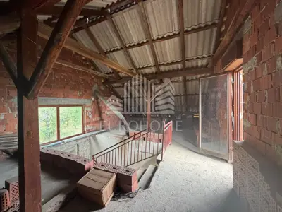 Kuća 1.350 m², Markuševec - panoramski pogled na Zagreb - 11