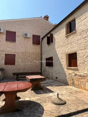 House for sale in Vir, 1917 m² - 9