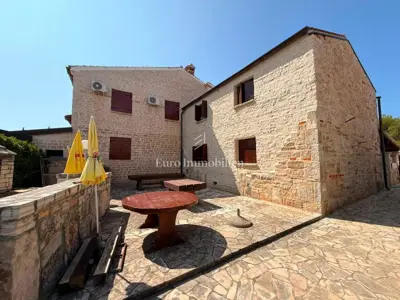 House for sale in Vir, 1917 m² - 10
