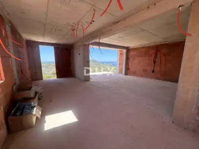 Stan 71,3 m², Primošten - 2S+DB, pogled na more - 6