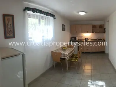 Kuća, Hvar, 185 m², 375 000 € - 4